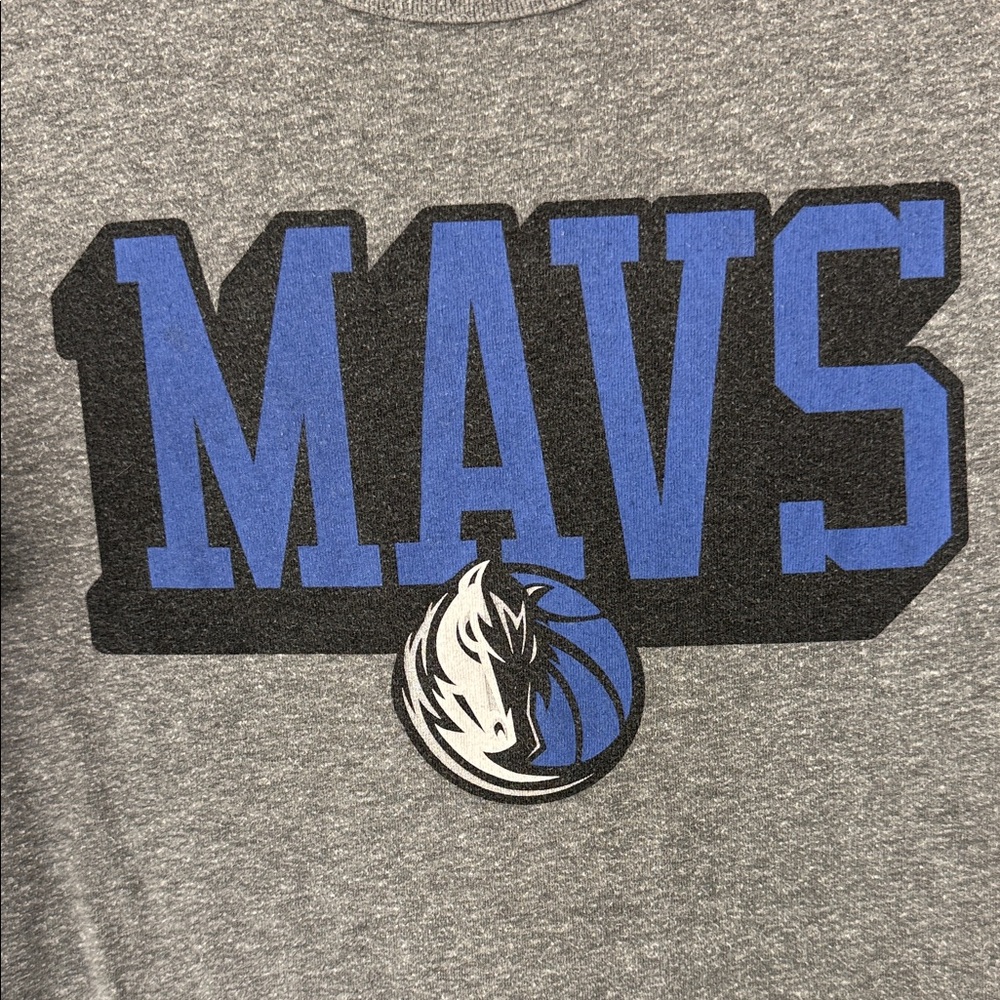 Gray MAVS Graphic T-Shirt